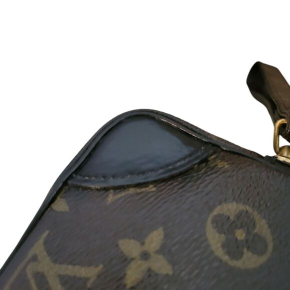 Louis Vuitton Pochette Marly PM - Picture 13 of 15